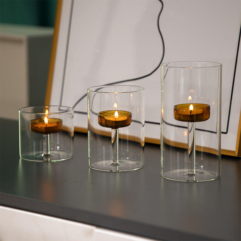 Portavelas de cristal sobrio y elegante para velas